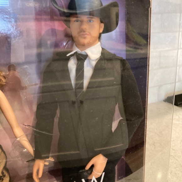 Barbie Tim McGraw & Faith Hill. New in box, never opened. - Picture 4 of 11